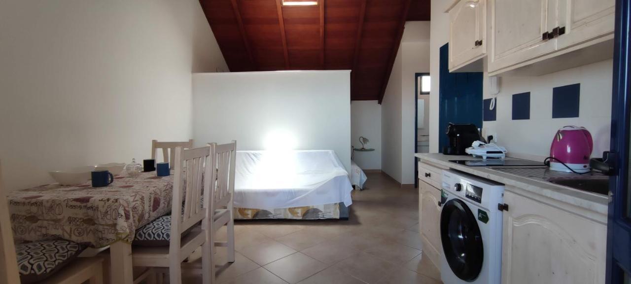 Sal Service New Studio Penthouse Santa Maria Exterior foto